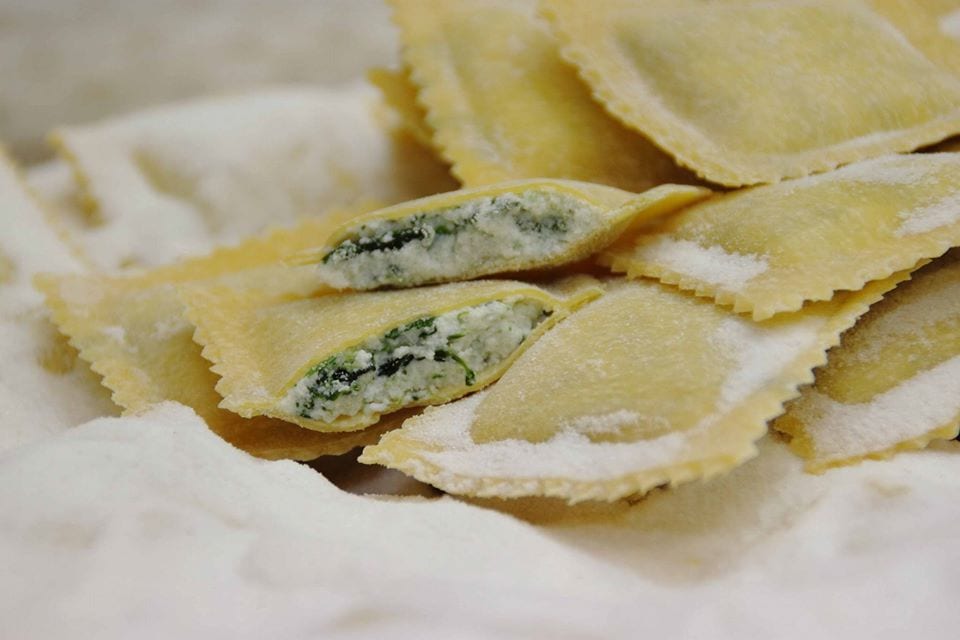 Ravioli Ricotta E Spinaci La Ricetta Di Un Pastificio Di Roma Gambero Rosso