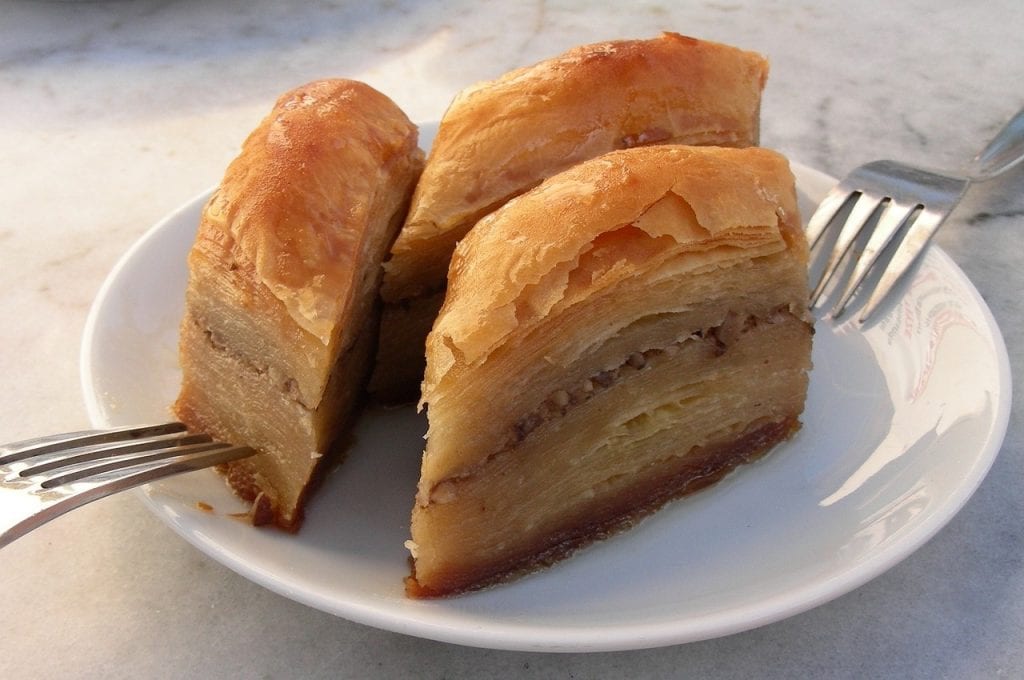 Strudel di mele. Origini, storia, ricetta e varianti ...