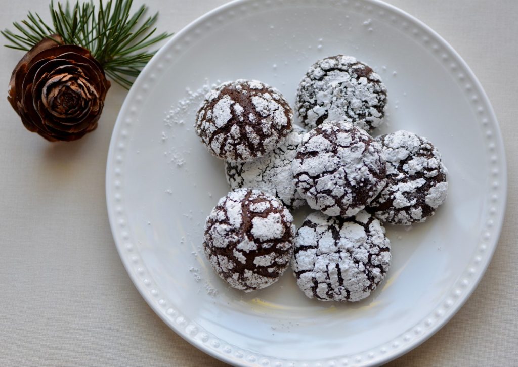 chocholate crinkle cookies: per scambio di biscotti fatti in casa