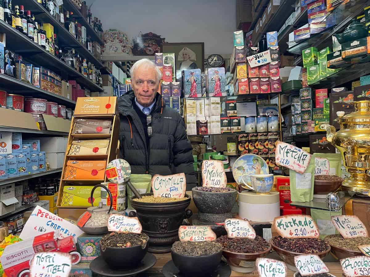 Drogheria Innocenzi a Trastevere, Roma